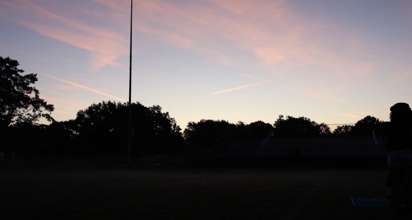 Seniors gathered for Senior Sunrise event on Aug. 29.